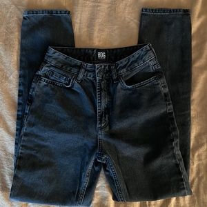 BDG Urban Outfitters Mom High-Rise Jeans